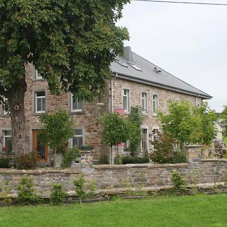 B&B Le Tapis Rouge Vielsalm Exterior foto