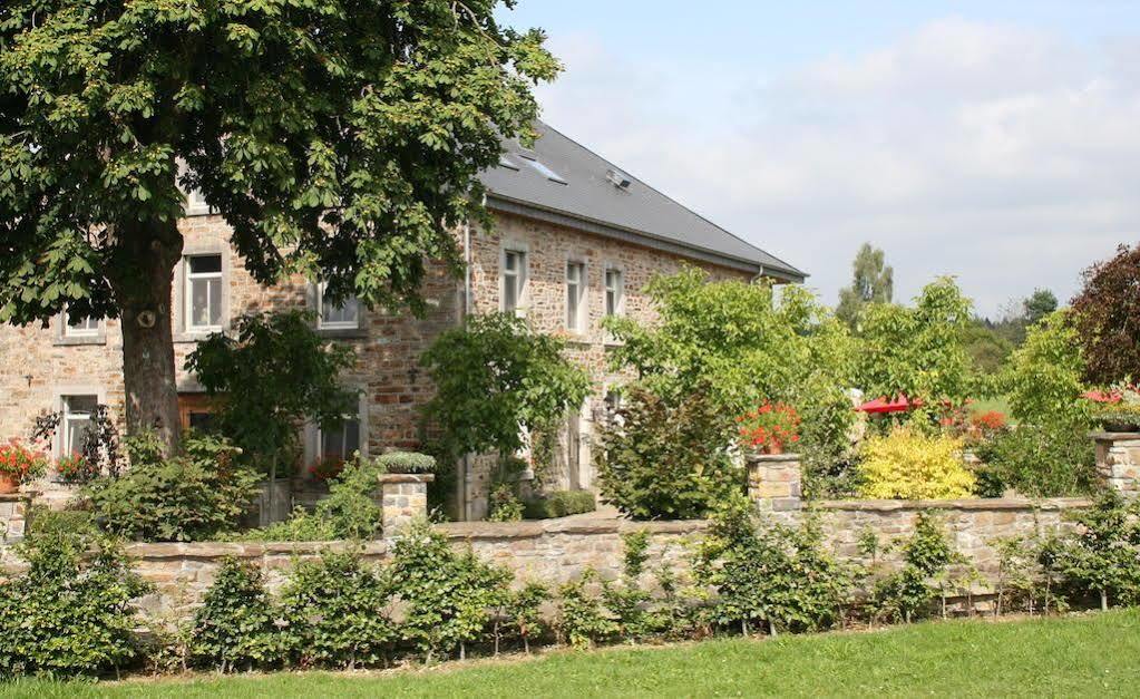 B&B Le Tapis Rouge Vielsalm Exterior foto